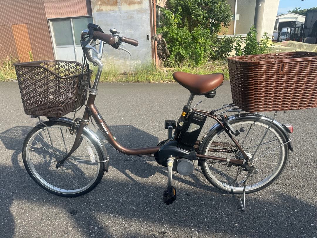 ブラウン 電動アシスト自転車 前後バスケット付き