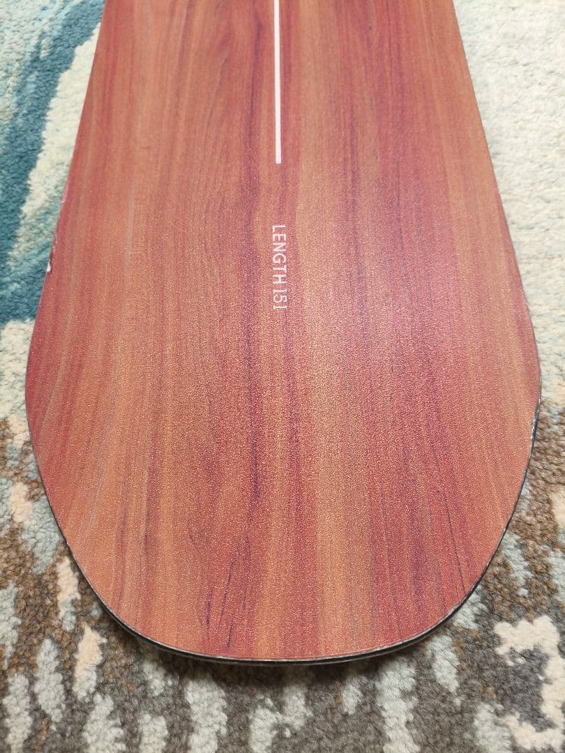 HOLIDAY Hi-Fi22/23 151cmスノーボード