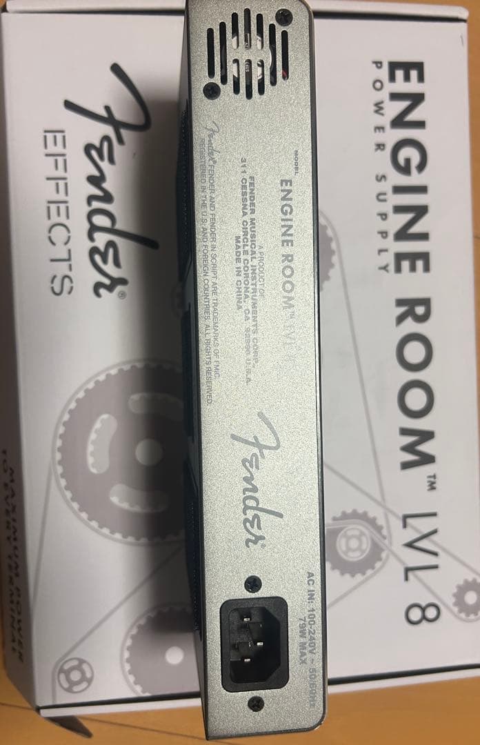 Fender ENGINE ROOM LVL 8 エフェクター