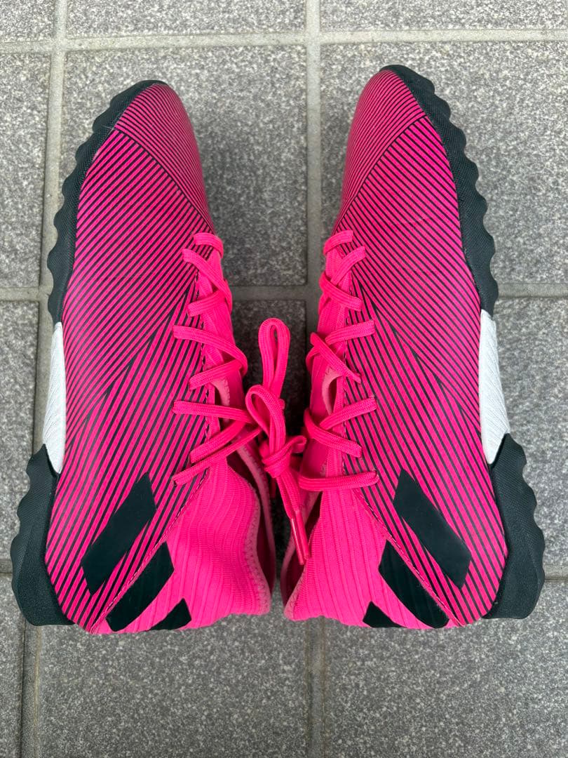adidas ネメシス トレーニングシューズ ピンク