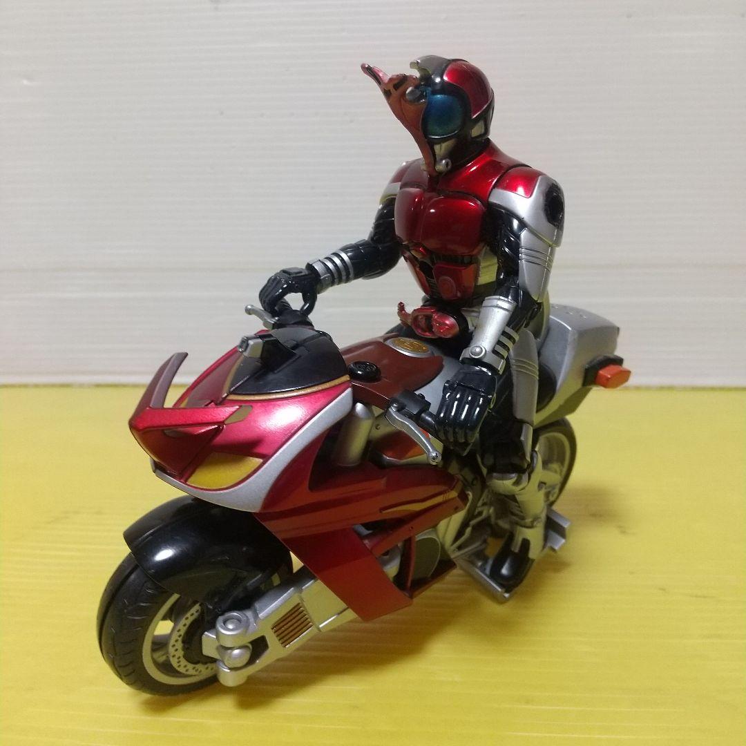 仮面ライダーカブト キャストオフセット