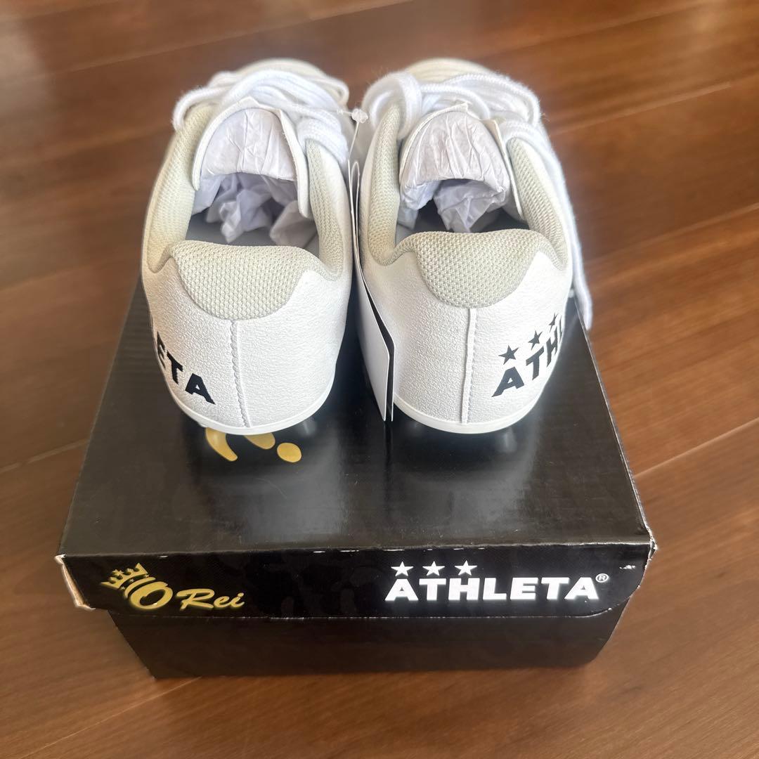 新品ATHLETA Jr. サッカーシューズ 21.5cm ホワイト