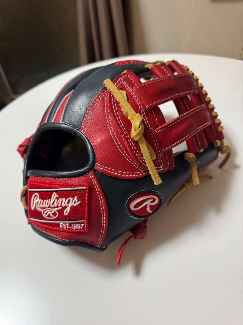 Rawlings 軟式グローブ 黒と赤