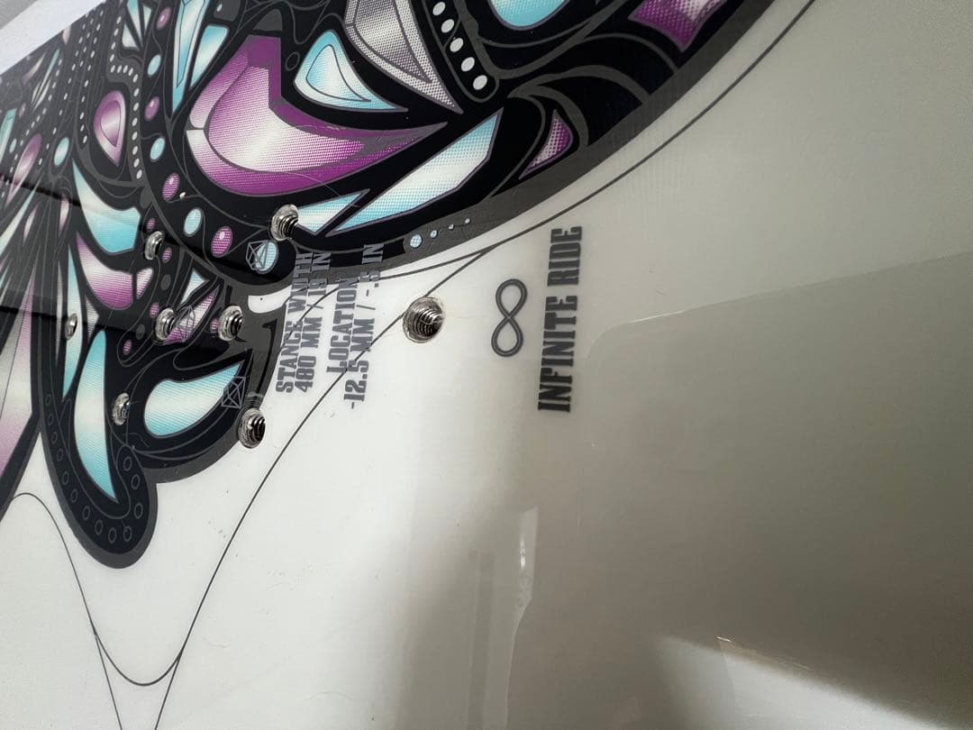 BURTON アベニュー AVENUE 147cm スノーボード 板・カバー