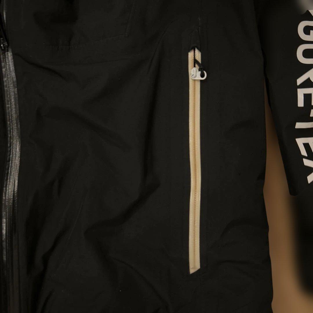 Daiwa GORE-TEX フィッシングジャケット ブラック　クリーニング済