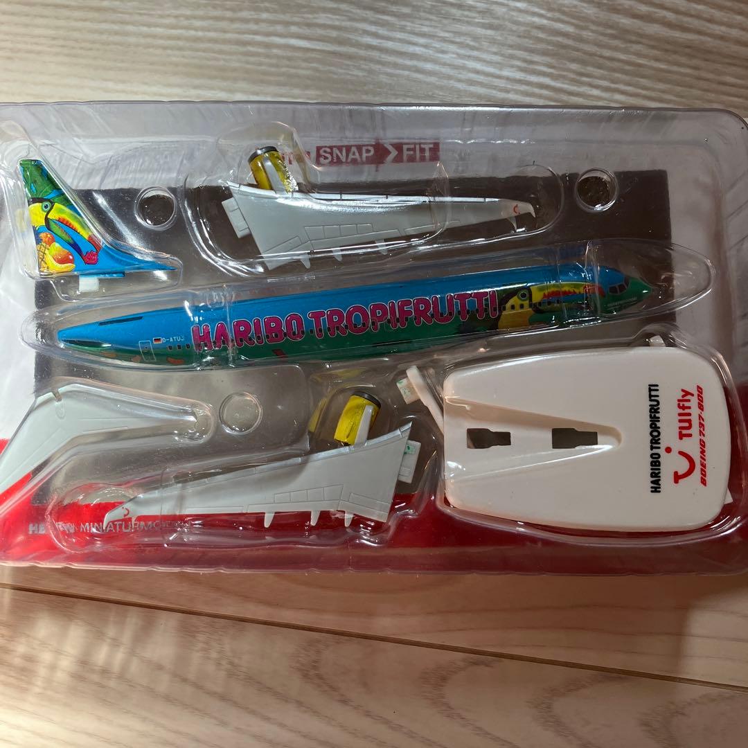 トゥイフライ航空B737模型1/200 ハリボー塗装