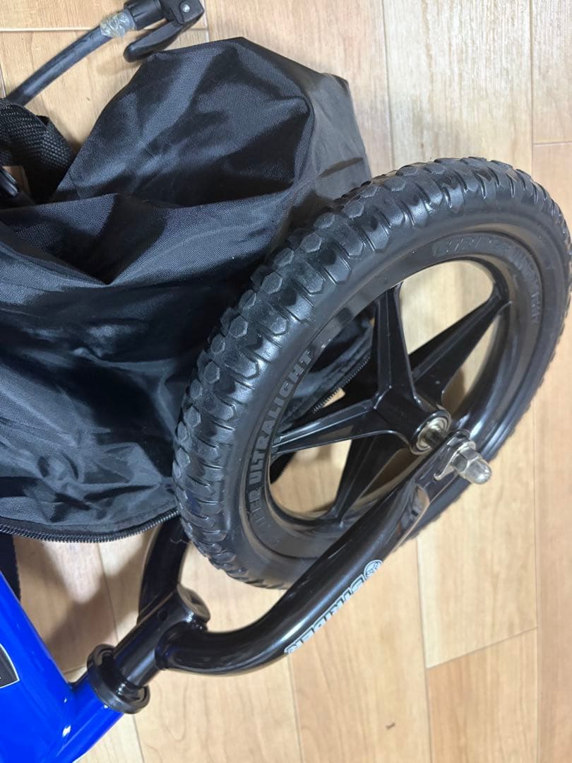 STRIDER SPORT 青 バランスバイク 収納バッグ付き