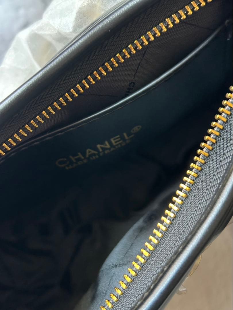 CHANEL ノベルティ ゴールドチェーン ショルダーバッグ