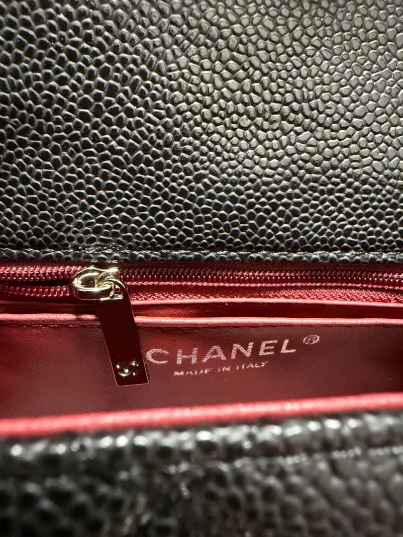 CHANEL ブラックキルティングレザー ショルダーバッグ　ノベルティ
