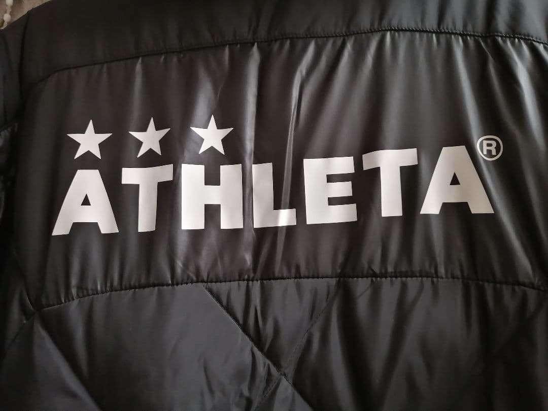 ATHLETA 黒 キルティング ベンチコート　160