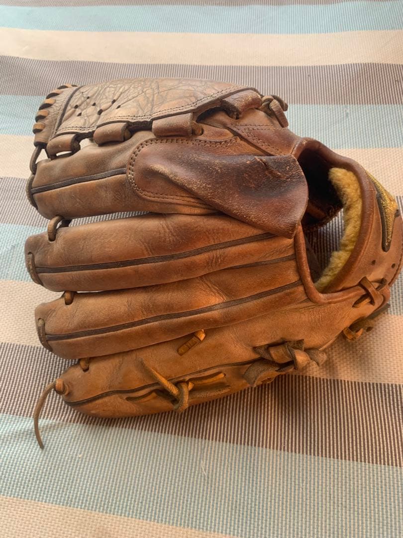 Mizuno 軟式グローブ　投手用