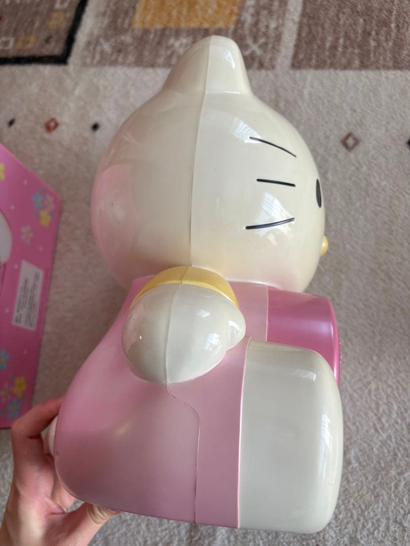 値下げ☆ハローキティ 目覚まし時計 レトロ　音声時報クロック 　sanrio
