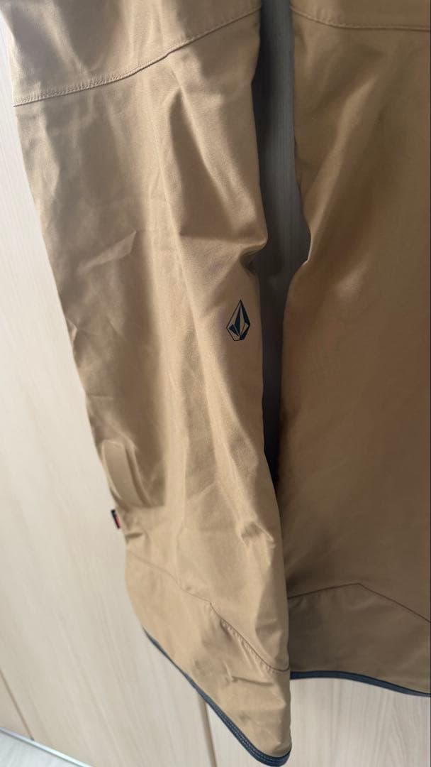 Volcom womenスノーボード GORE-TEX ビブパンレディース　M