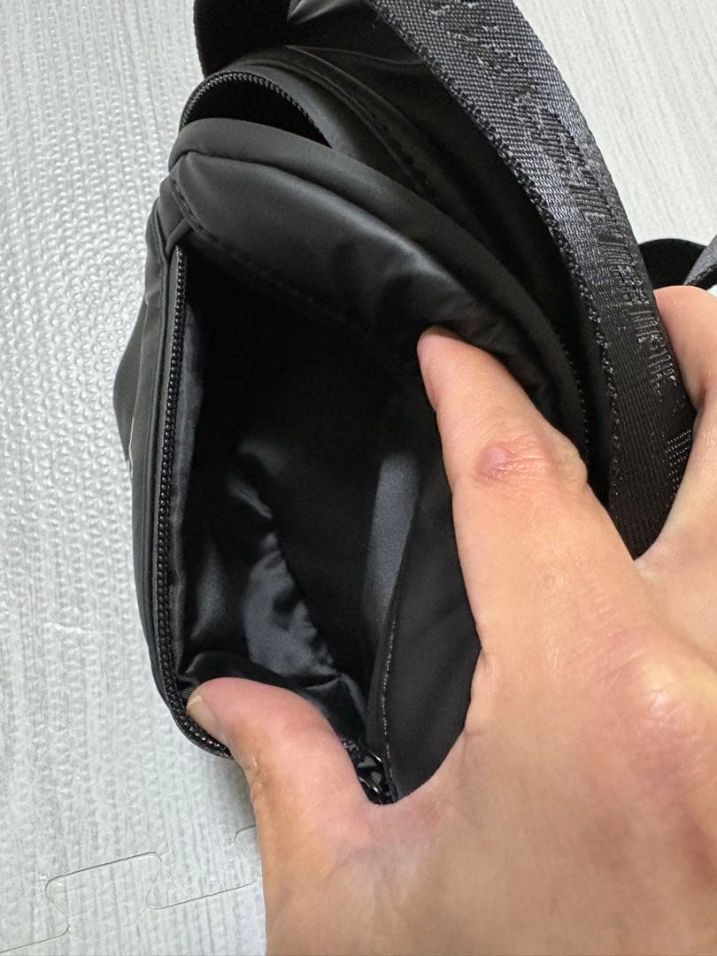 MASTER BUNNY EDITION カートバッグ ボディバッグ ポーチ