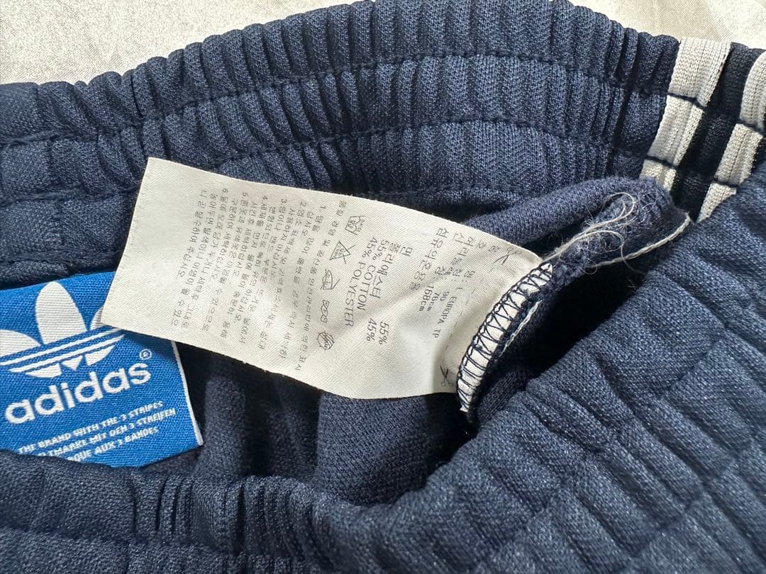 adidas ヨーロッパ トラックパンツ トレフォイル 刺繍ロゴ