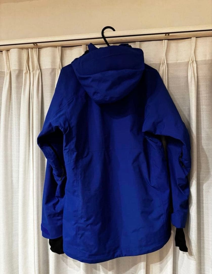 Burton [ak] スウォッシュ ジャケット＆コバート 2.0 2L パンツ