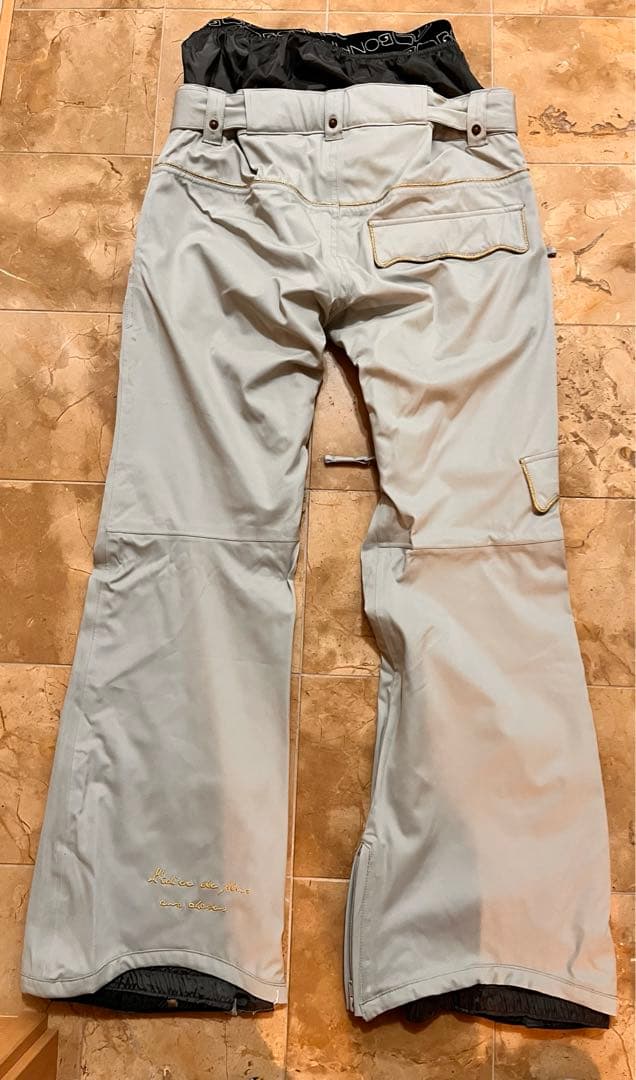 ボンファイア BONFIRE   M　スノーボードウェア　パンツ　スノボウェア
