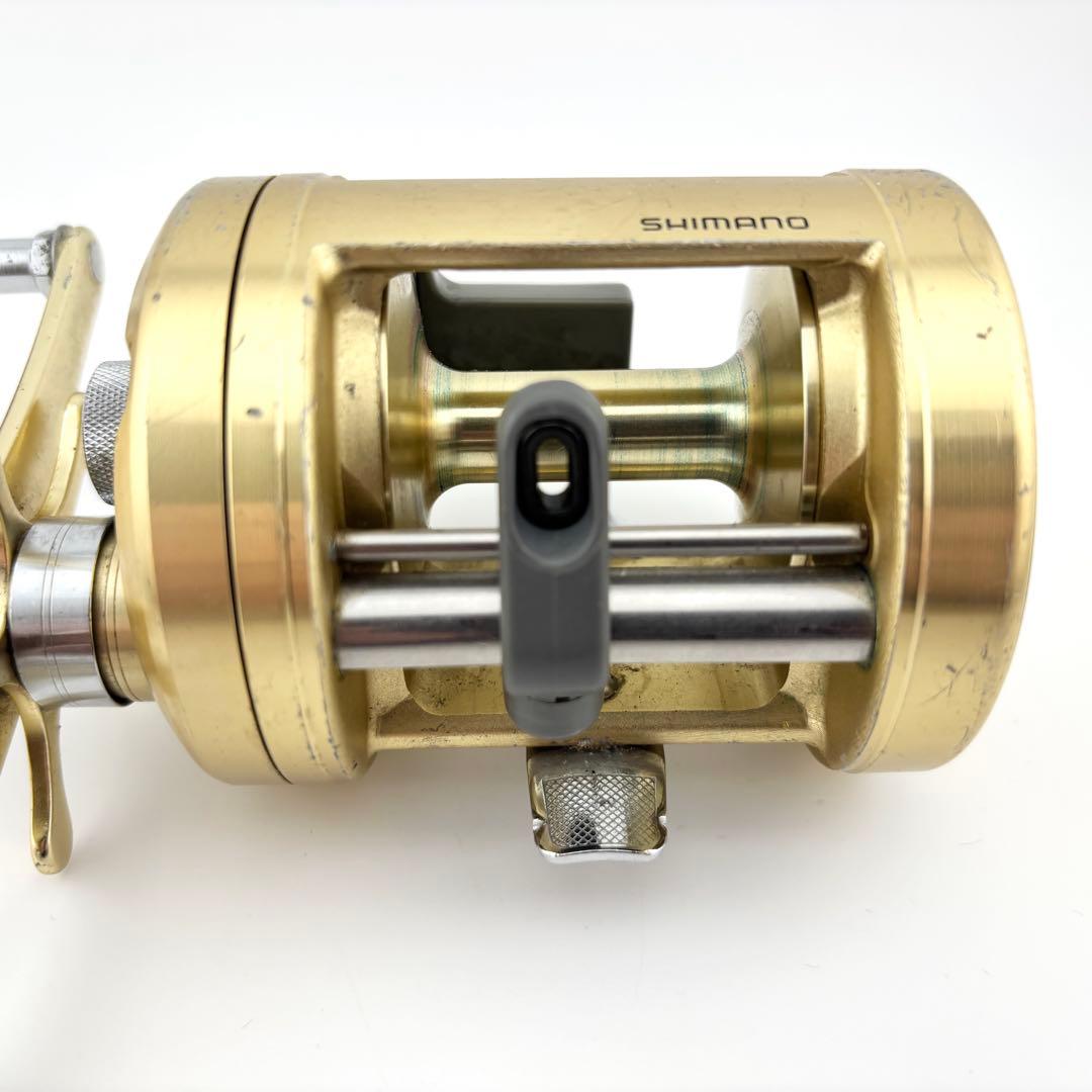 シマノ　カルカッタ小舟1000 SHIMANO