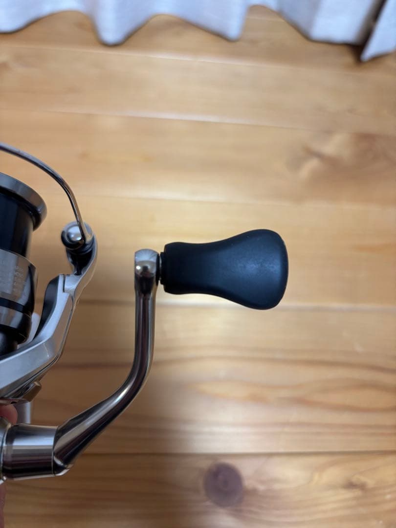 【送料込】シマノ　23ストラディック2500SHG