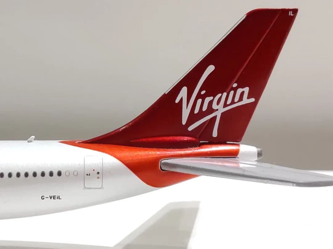 航空機・ヘリコプター Virgin Atlantic A340-600 1/400