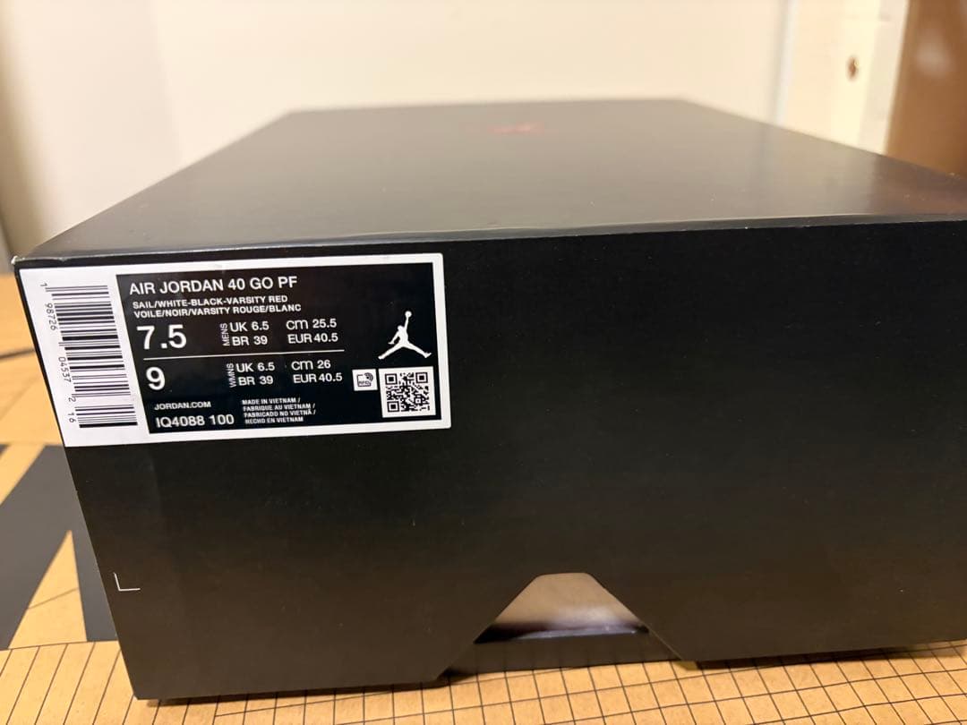 40周年　新品未使用エアジョーダン 40 PF シカゴ25.5cm