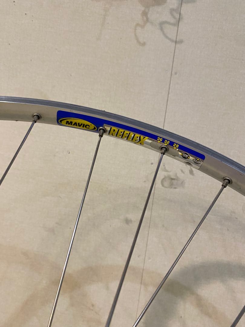 Campagnolo Record ハブ 組み　MAVICホイール