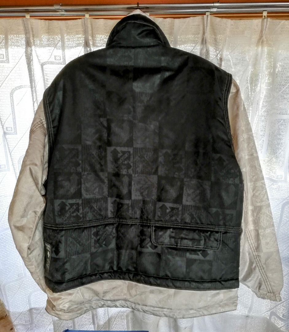 昭和のMade in Japan　DESCENTE スキーウェア 黒/白