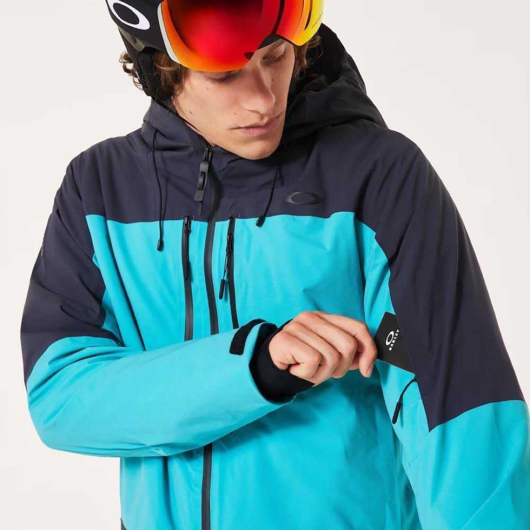 【新品】Oakley スノーボードジャケット 青/紺