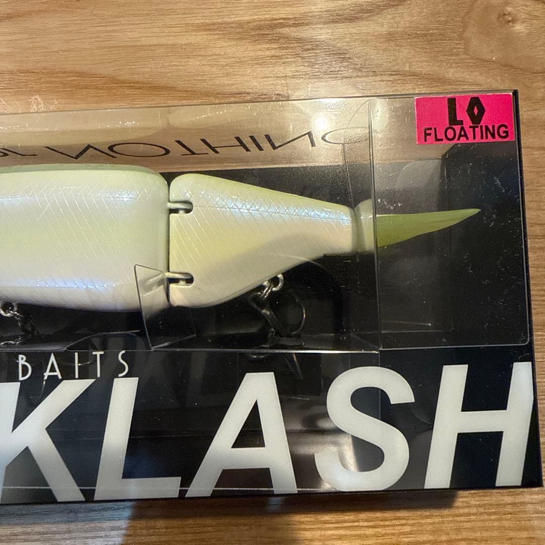 タイニークラッシュ　TINY KLASH フローティングビッグベイト　クイーン