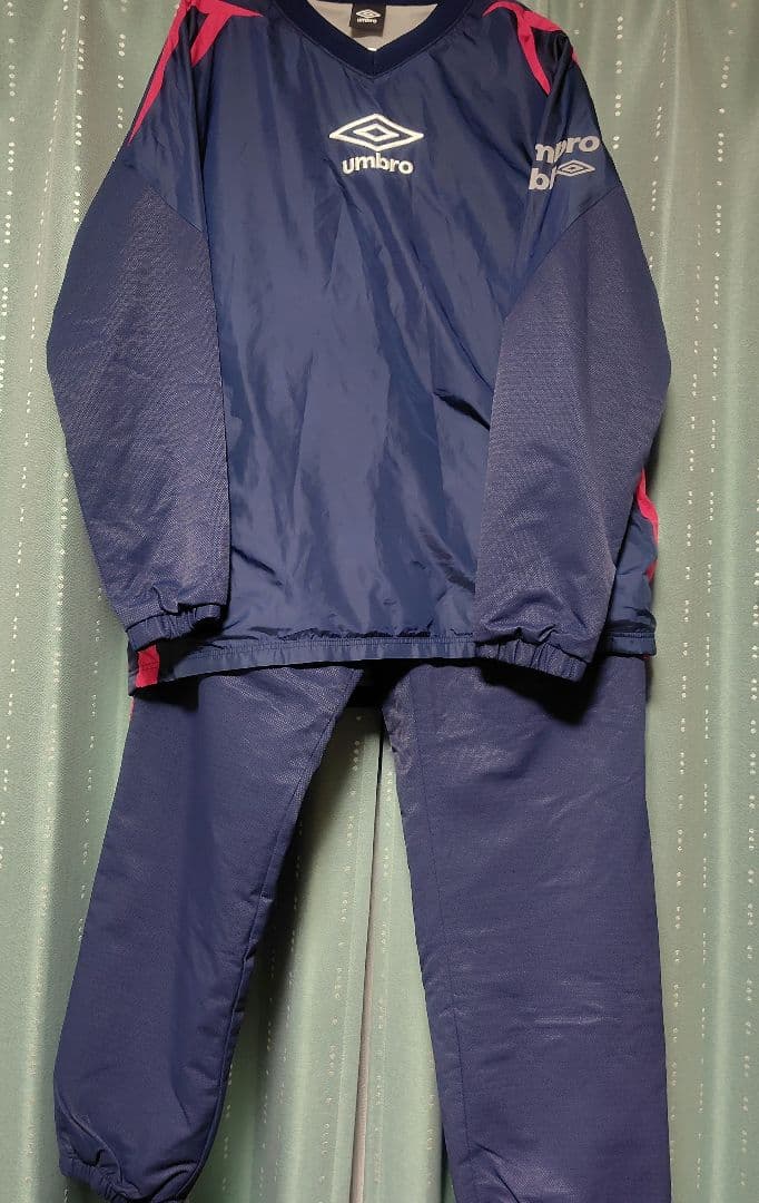 umbro　ピステ上下（厚手）O（LL）サイズ