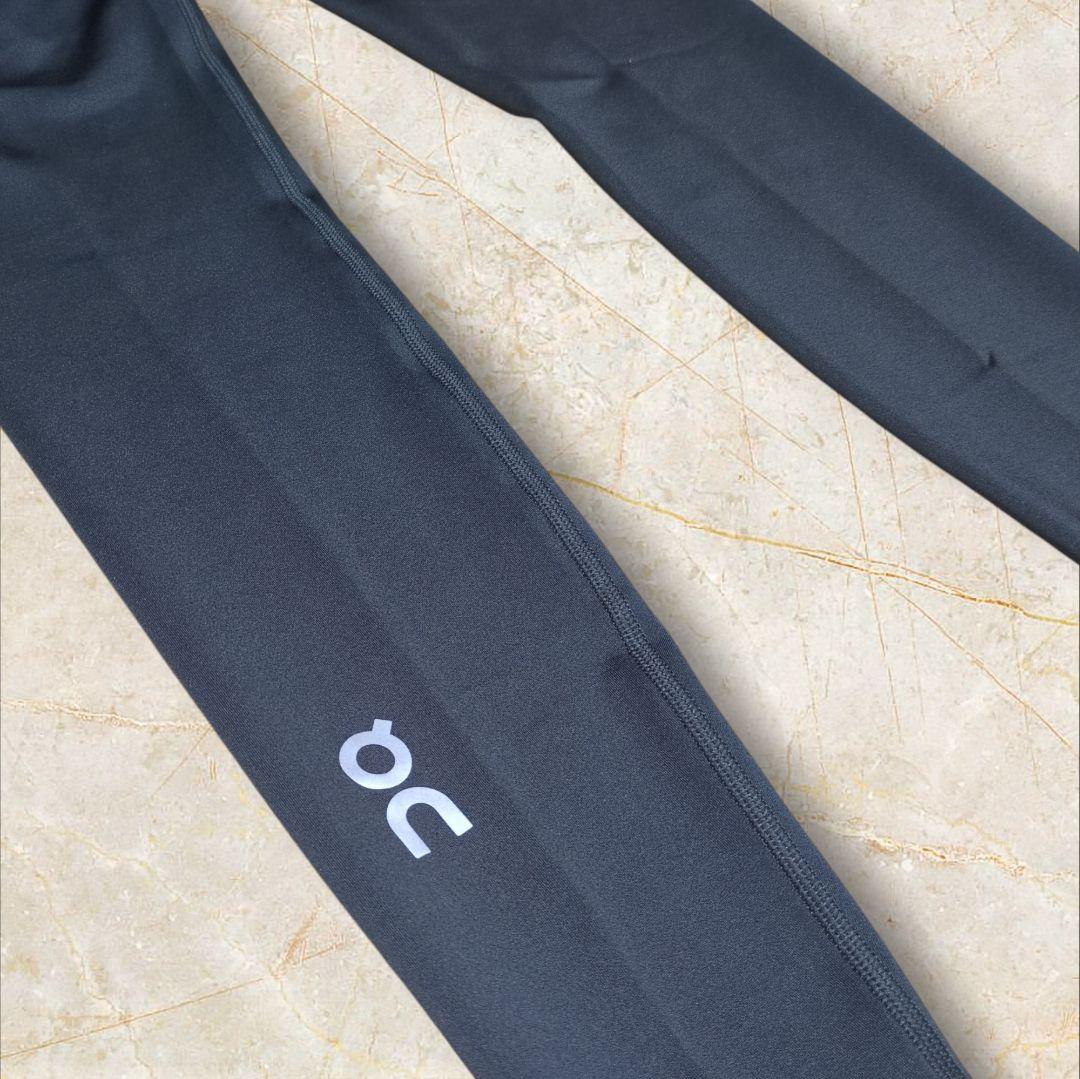 新品タグ付き on オン Core Tights コアタイツ 黒 メンズＳ