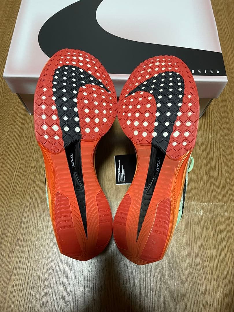 【新品未使用　28,５センチ　NIKEズームXヴェイパーフライ ネクスト%3