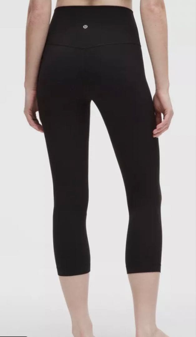Lululemon ルルレモン Alignハイライズクロップパンツ 21インチ