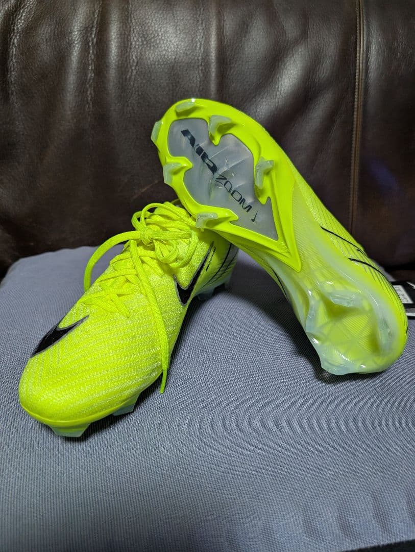 NIKE マーキュリアル ヴェイパー 16 エリート FG 25cm