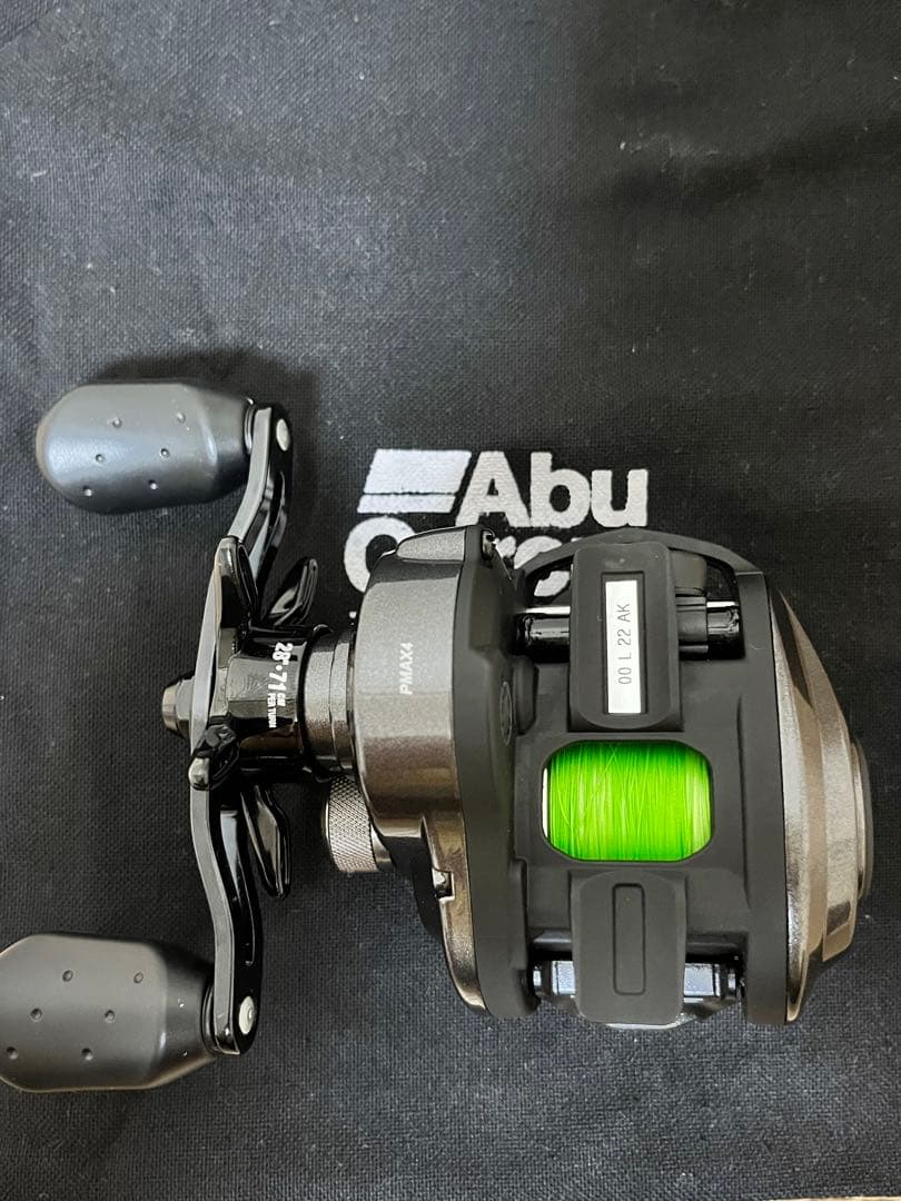 『新品未使用品』アブガルシア（Abu Garcia）プロマックス4 ベイトリール
