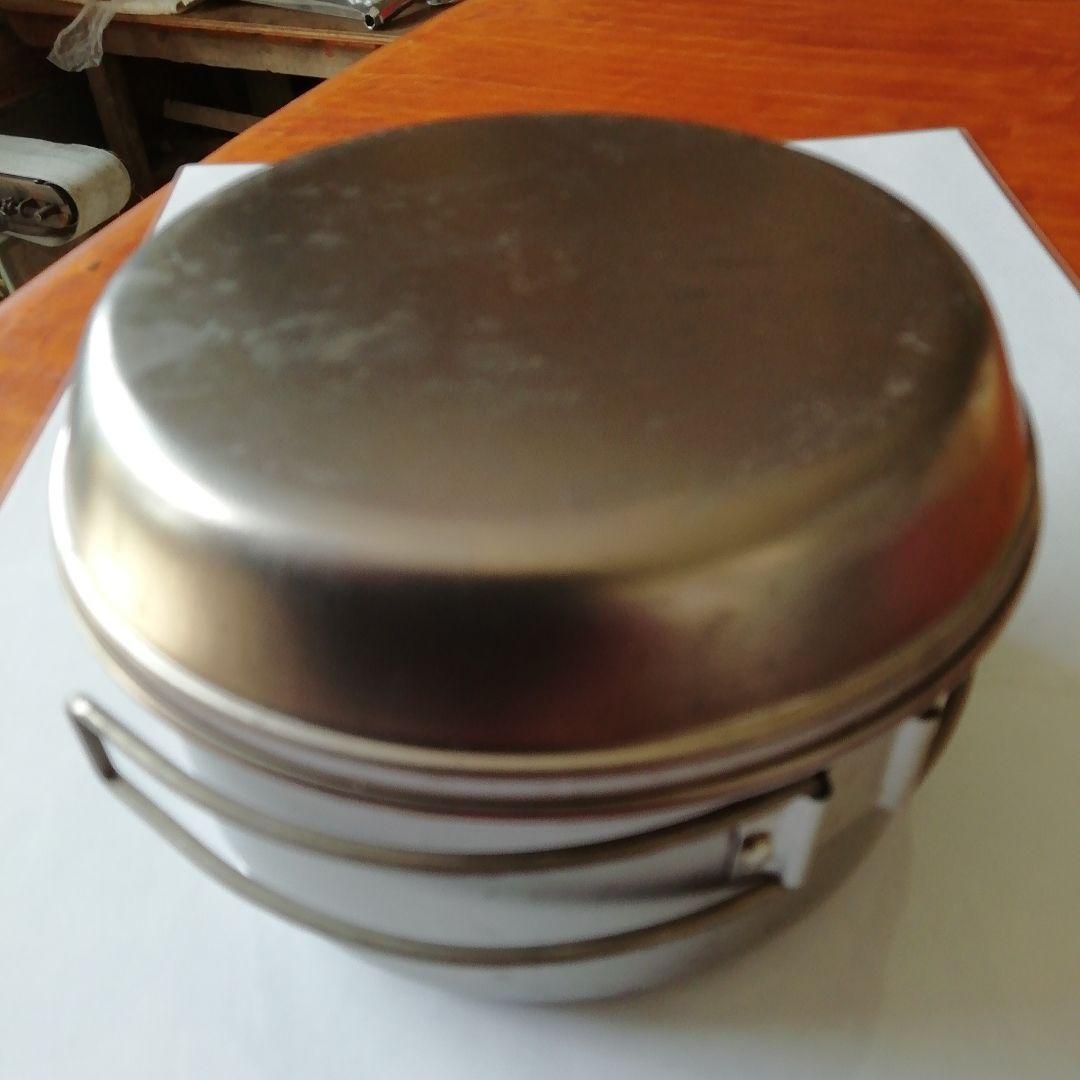チタンのスノーピークとエバニューのクッカーです。