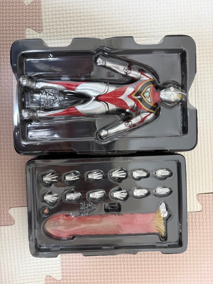 S.H.Figuarts 真骨彫製法　ウルトラマンガイア