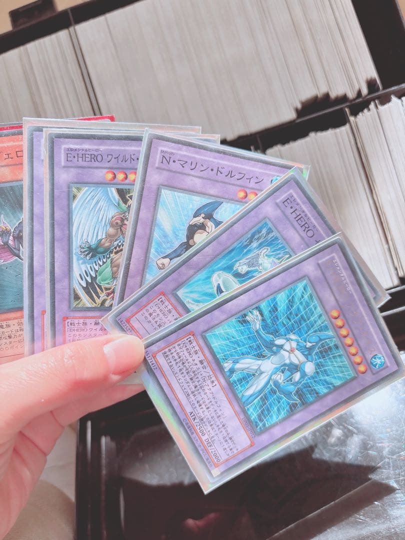 遊戯王カード　ケースごと　まとめ売り