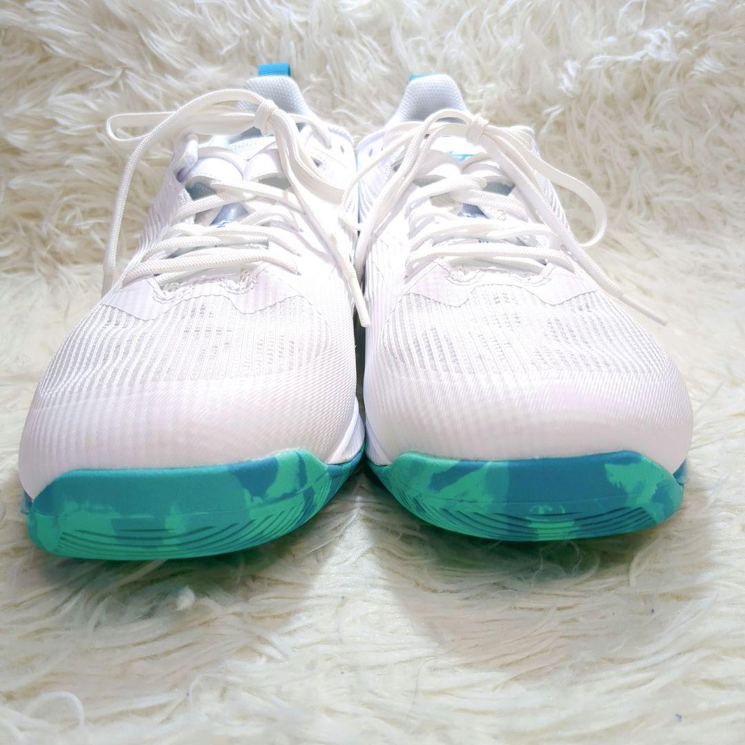 極美品 Mizuno 27cm ミズノ ウェーブトランジスタ バッシュ 白 緑