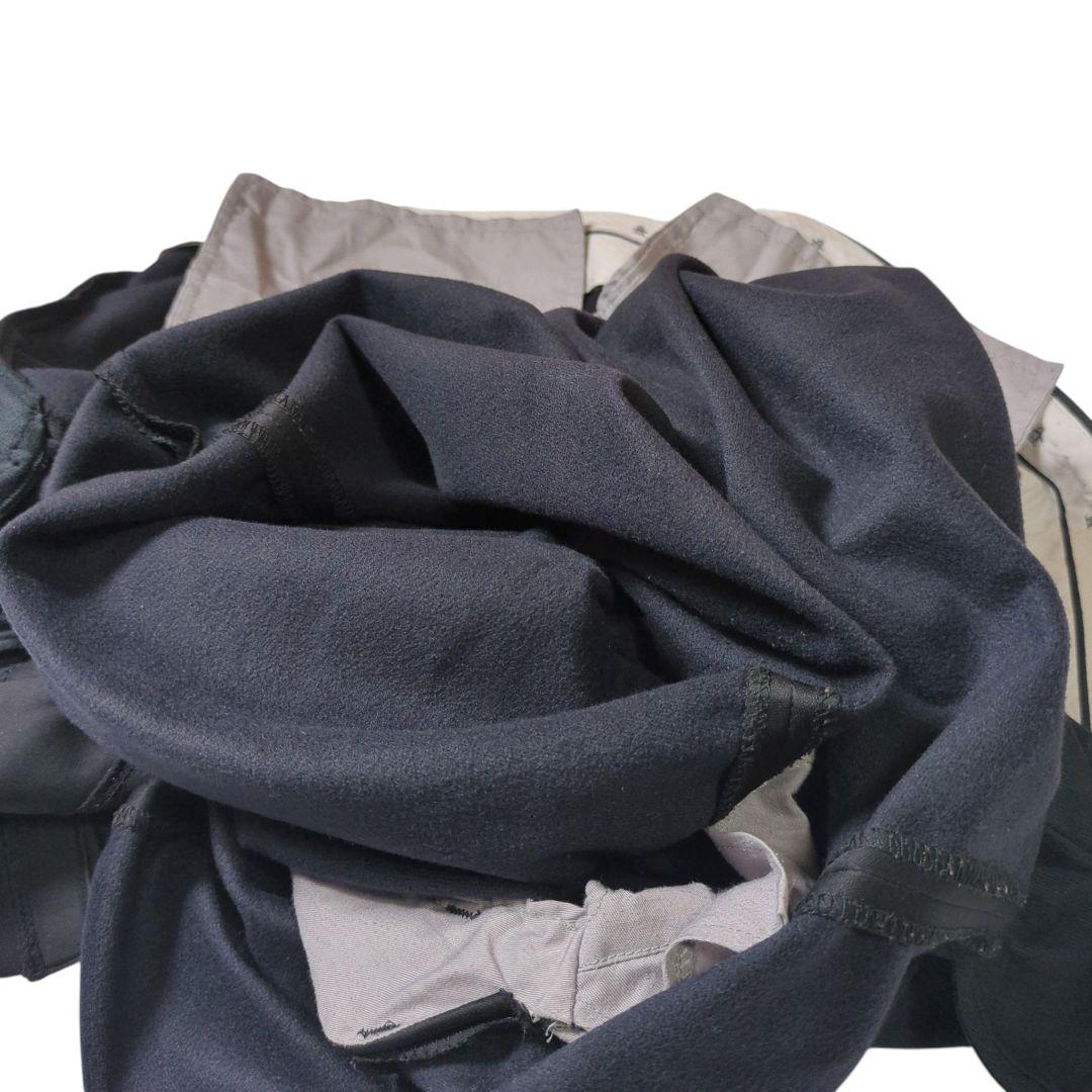 良品 マンシングウェア Munsingwear スラックス 100 黒 蓄熱
