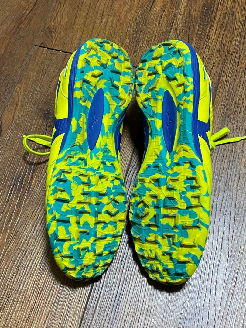 サッカートレーニングシューズミズノTF