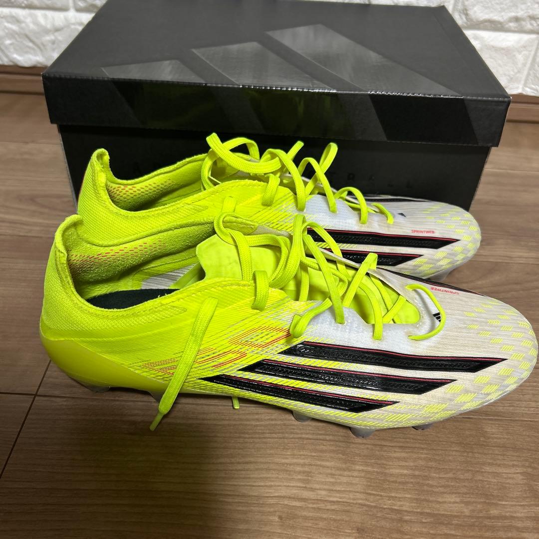 28cm　サッカー　スパイク　アディダス　軽量　芝　土　F50 JR6466