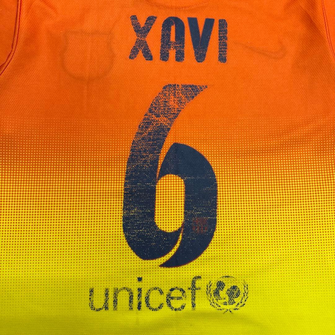 NIKE サッカーTシャツ FCバルセロナ シャビ・エレナンデス Mサイズ