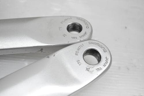 SHIMANO DEORE XT FC-M751 クランクBBセット