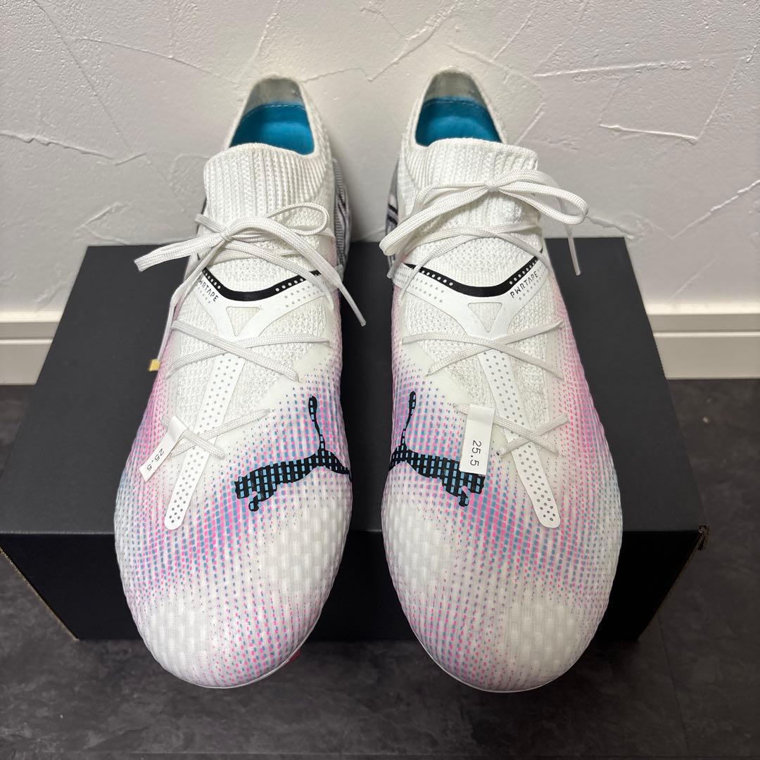PUMAサッカースパイク フューチャー7アルティメットHG/AG　25.5