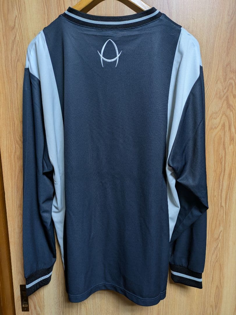 Umbro × atmos 長袖シャツ