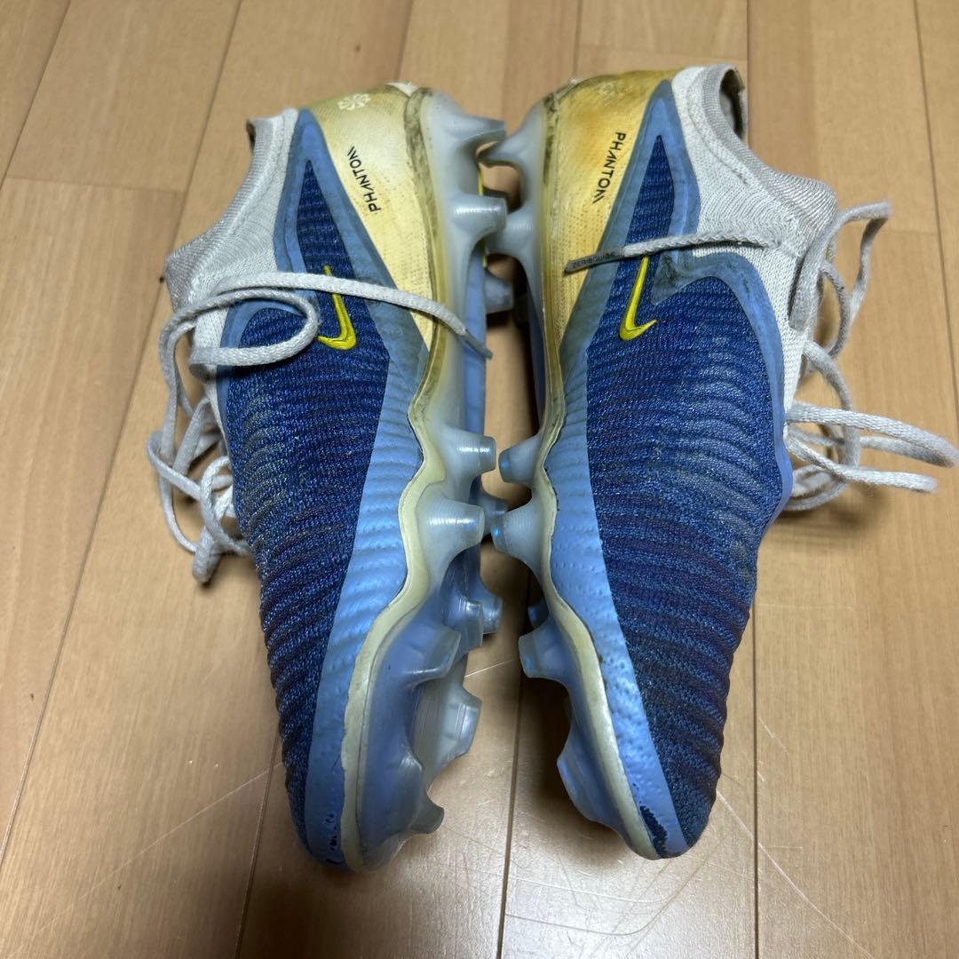 Nike Phantom サッカーシューズ