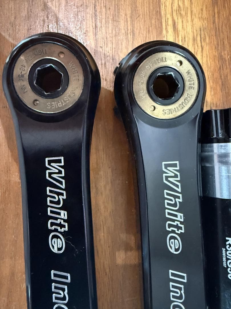 WHITE INDUSTRIES MR30 Crank（Gravel G30）