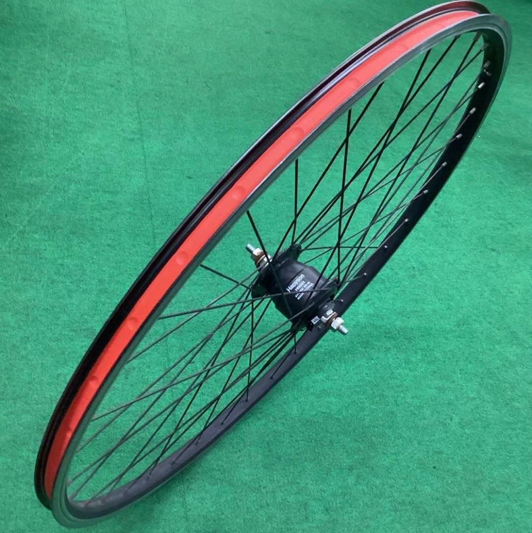 アルミリム　前輪 700c フロント 35cタイヤがついてました