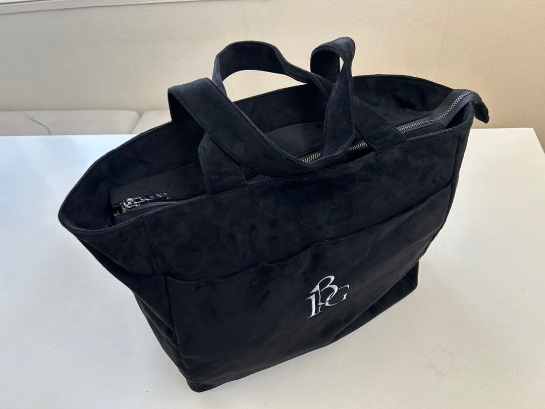 【新品・未使用】1piu1uguale3フェイクスエードトートバッグ